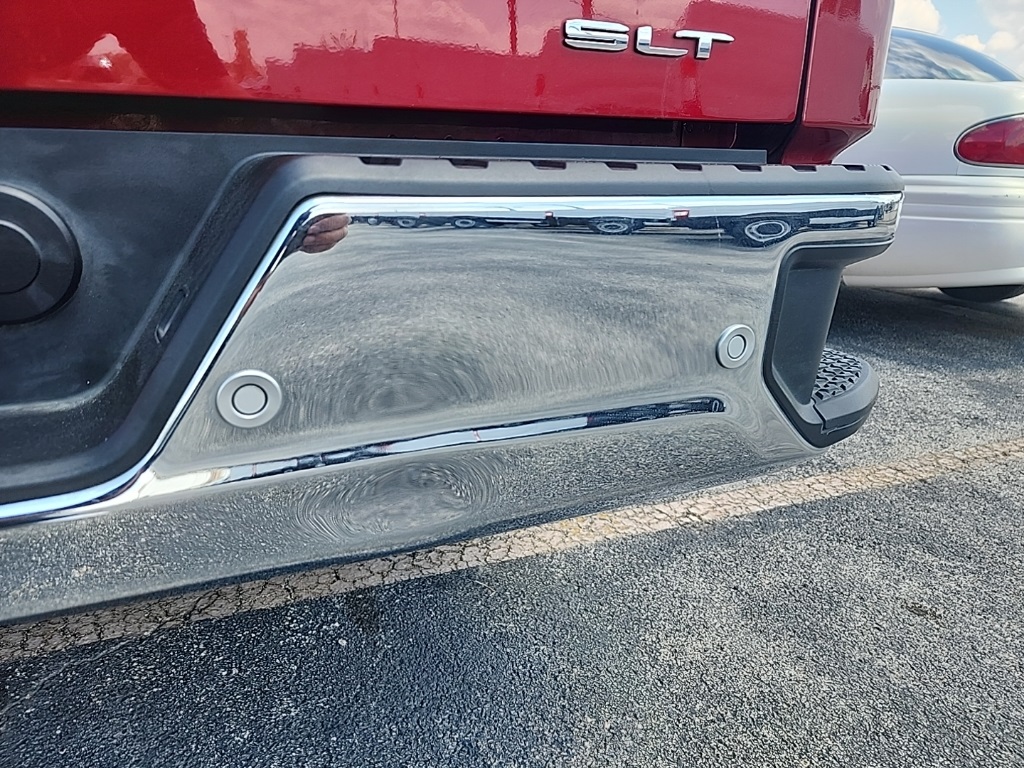 Used Car 2020 Gmc Sierra 1500  Slt For Sale In Floresville, Texas