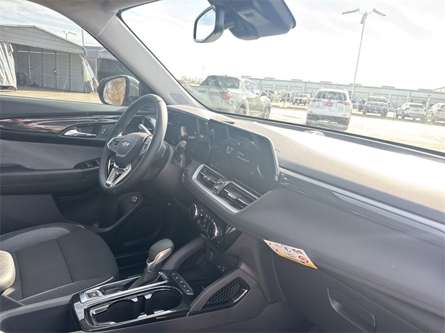 2025 Chevrolet TrailBlazer LT Green at AutoSavvy Houston Northwest