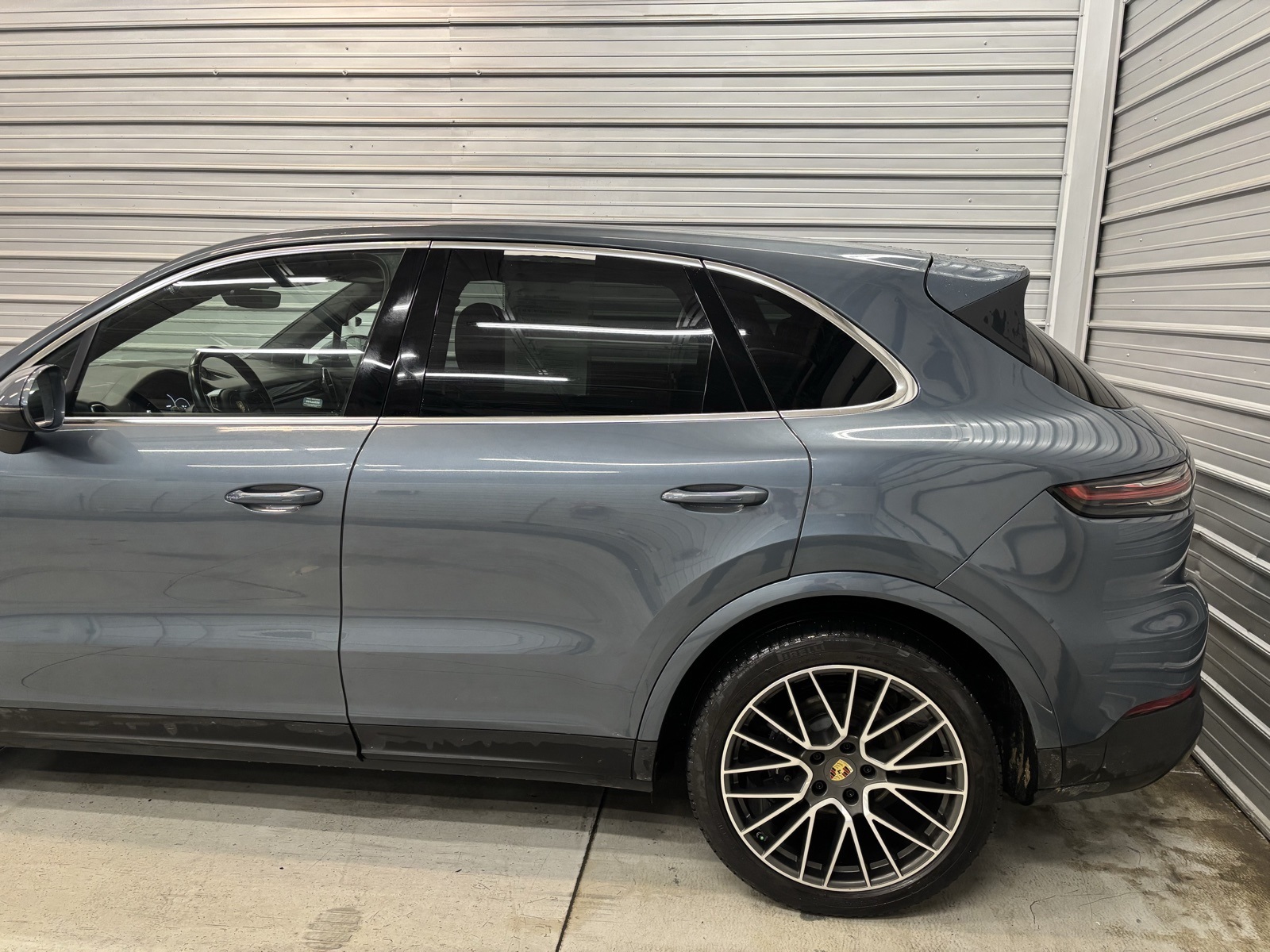 2015 Porsche Cayenne Turbo photo 28