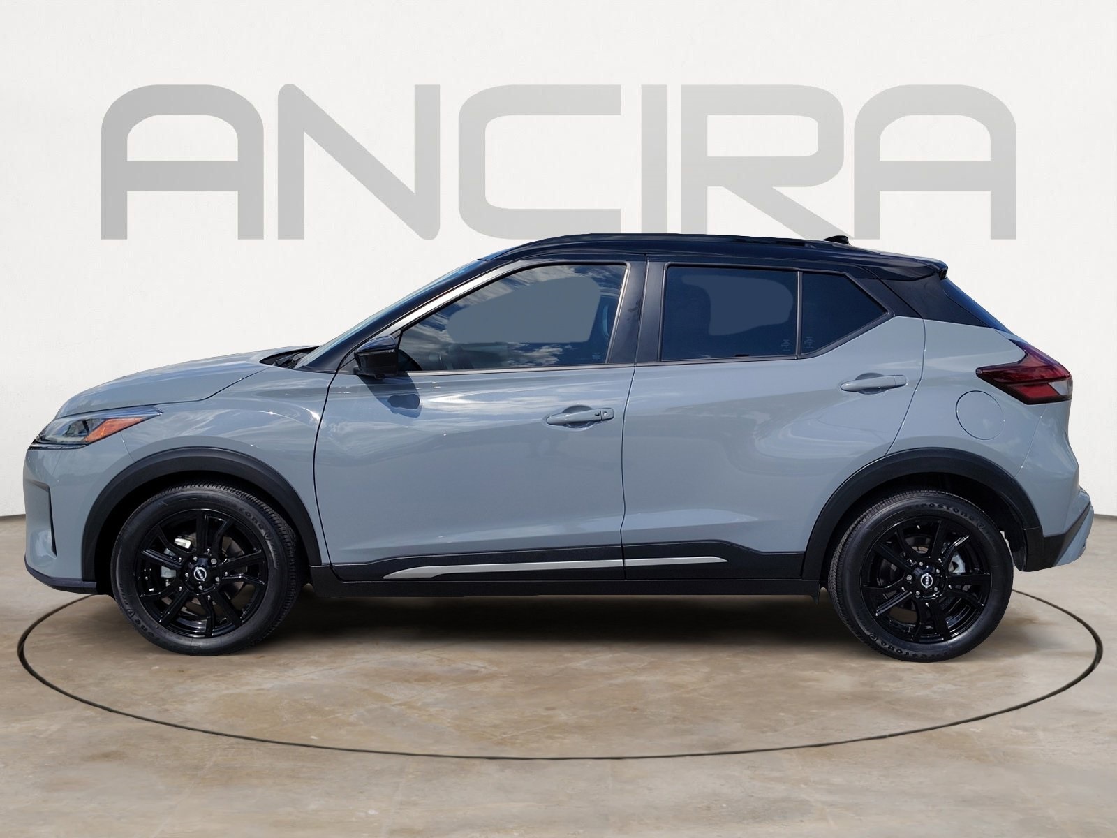 Used Car 2023 Nissan Kicks  Sr For Sale In San Antonio, Texas