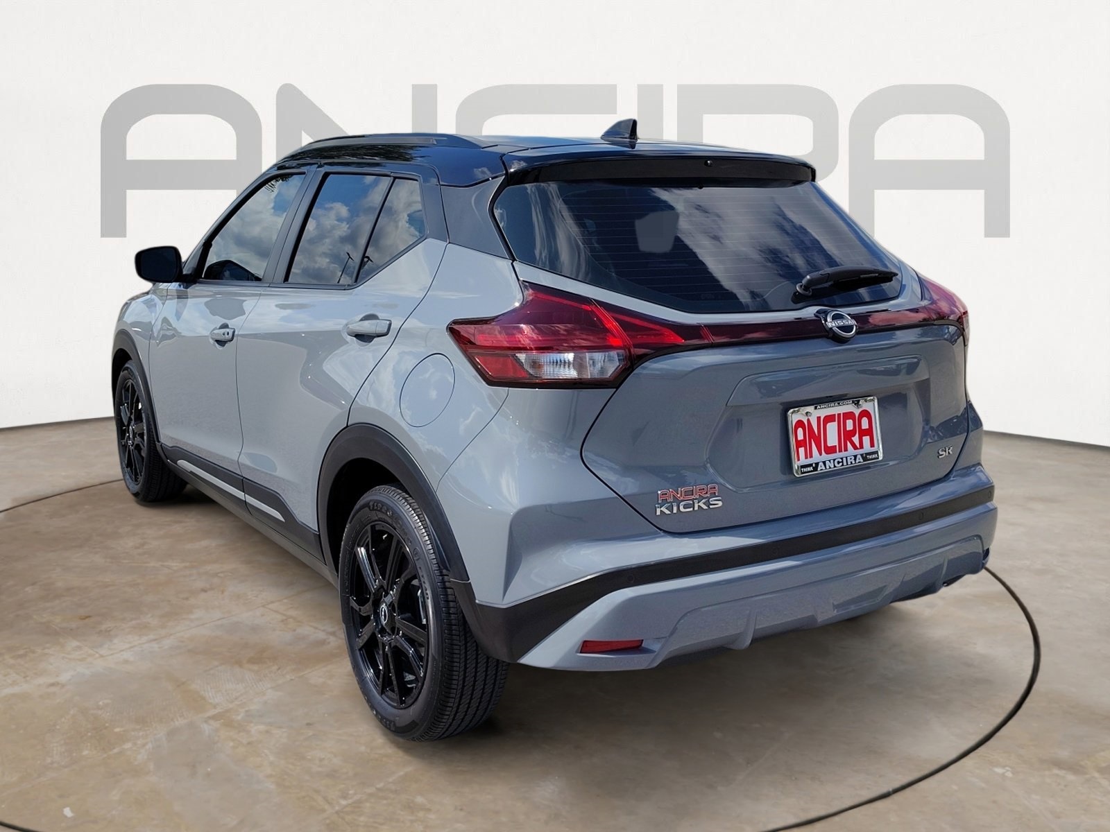 Used Car 2023 Nissan Kicks  Sr For Sale In San Antonio, Texas