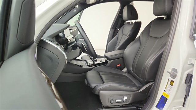 2023 BMW X3 sDrive30i White at Community Honda