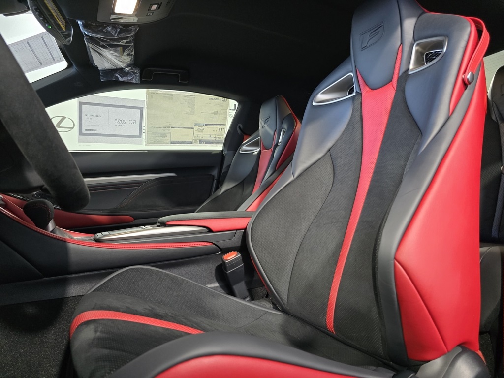 Thumbnail: 2025 Lexus RC - 23
