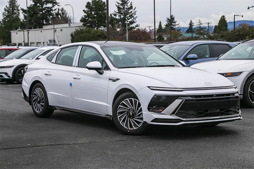 2026 Hyundai Sonata Hybrid Limited FWD