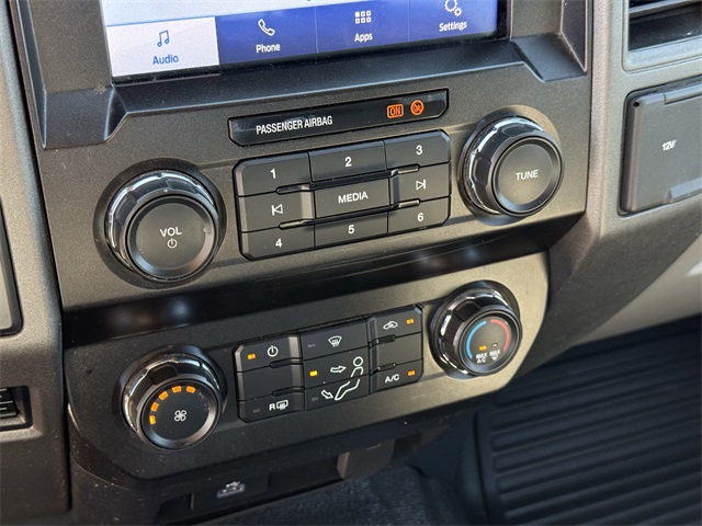 2022 Ford F-250SD XL White at Autostrade