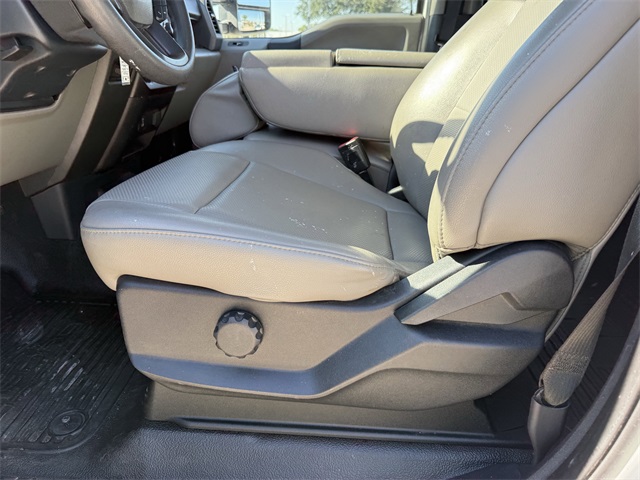 2022 Ford F-250SD XL White at Autostrade