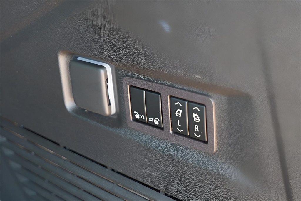 Used Car 2024 Chevrolet Tahoe  Premier For Sale Under $70,000 In Austin, Texas