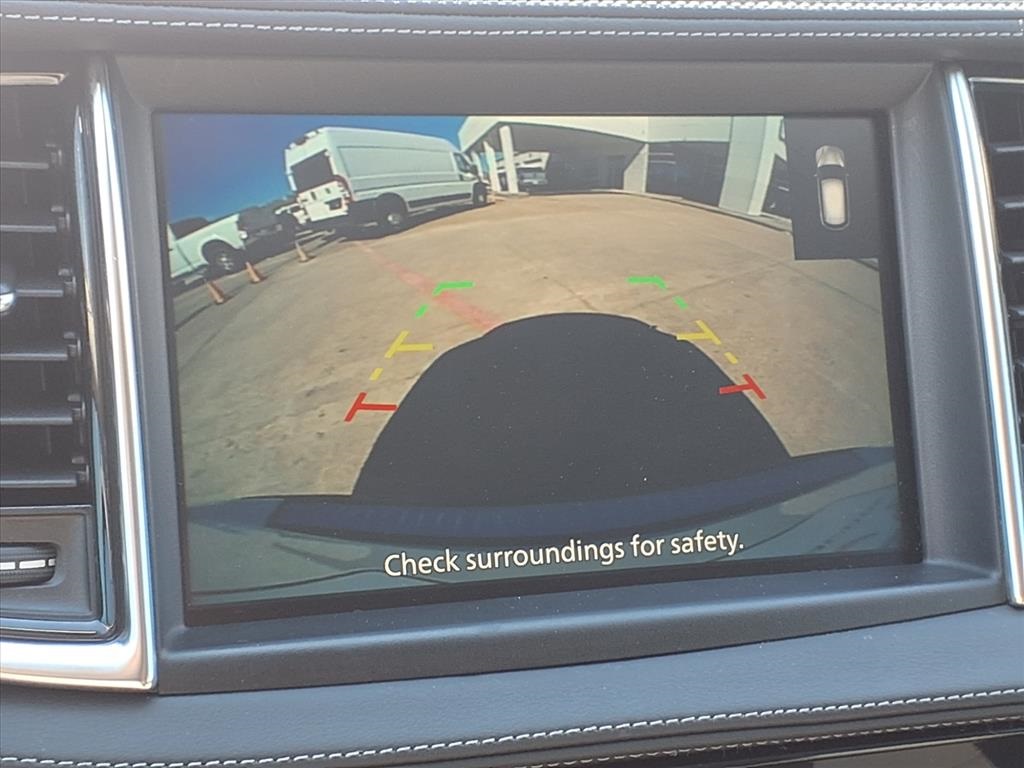 2024 INFINITI QX50 LUXE White at Gullo Toyota