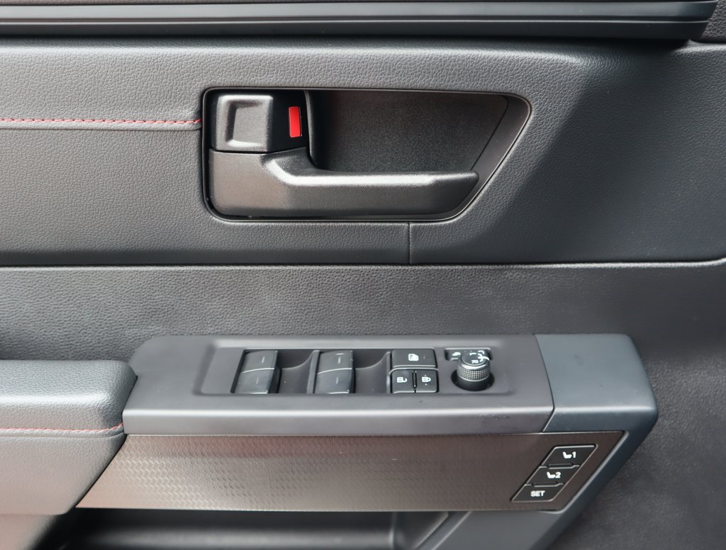 Thumbnail: 2023 Toyota Sequoia - 21