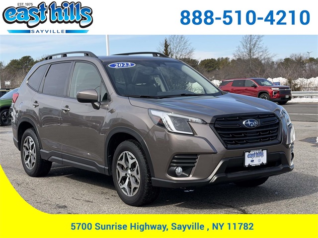 2023 Subaru Forester Premium Crossover AWD