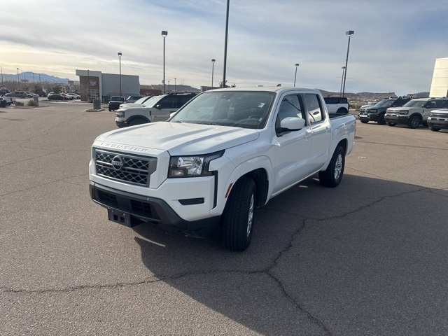 2023 Nissan Frontier SV Crew Cab RWD