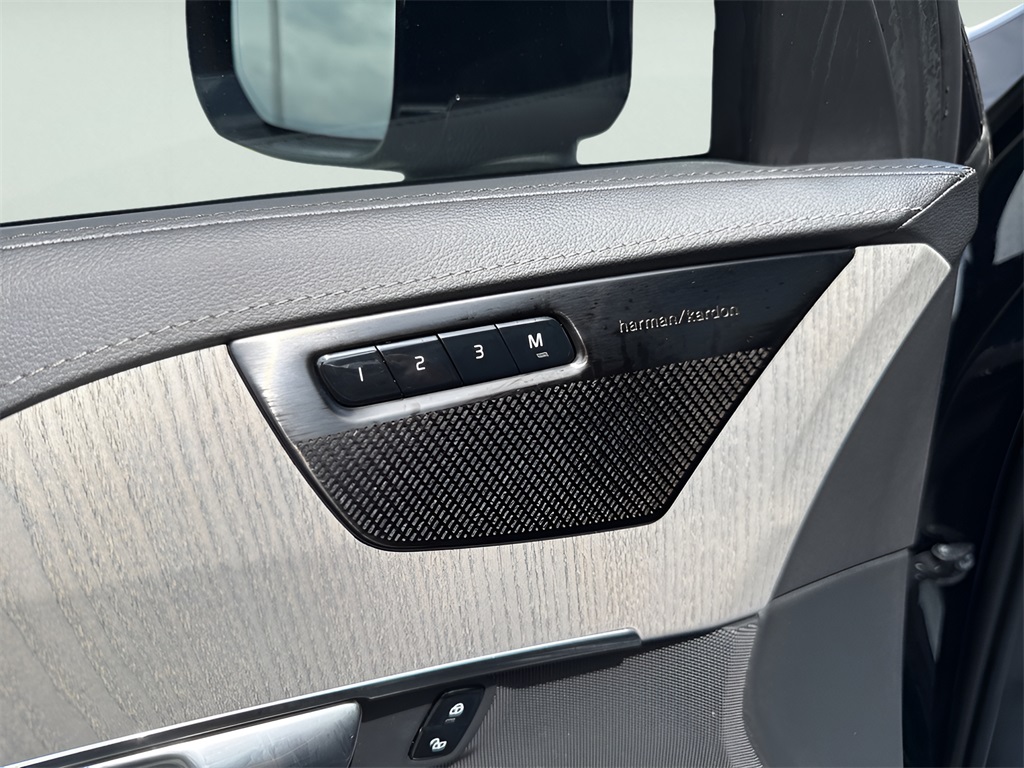 2024 Volvo XC90 Recharge Plug-In Hybrid