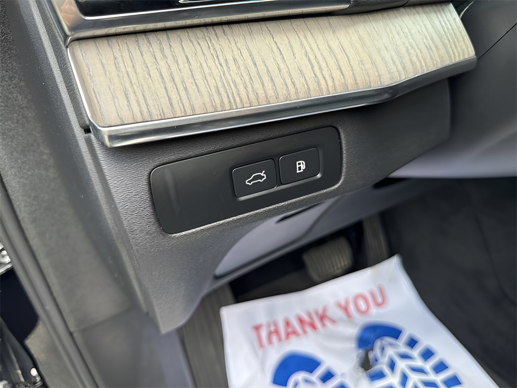 2024 Volvo XC90 Recharge Plug-In Hybrid
