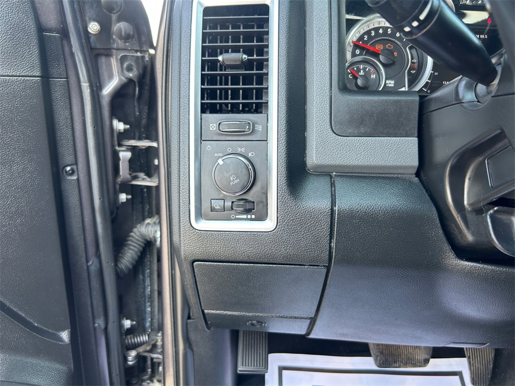 Used Car 2015 Ram 1500  Big Horn For Sale Under $20,000 In Floresville, Texas