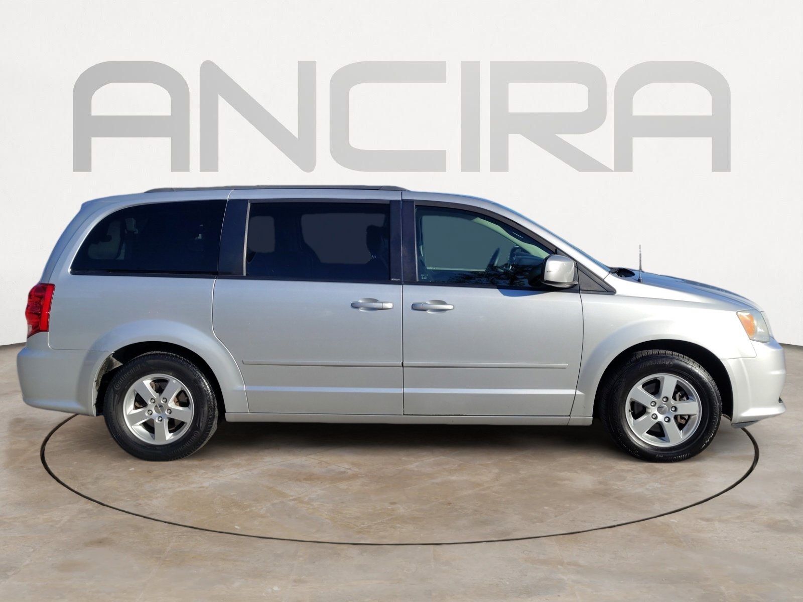 Used Car 2012 Dodge Grand Caravan  Sxt For Sale Under $10,000 In San Antonio, Texas