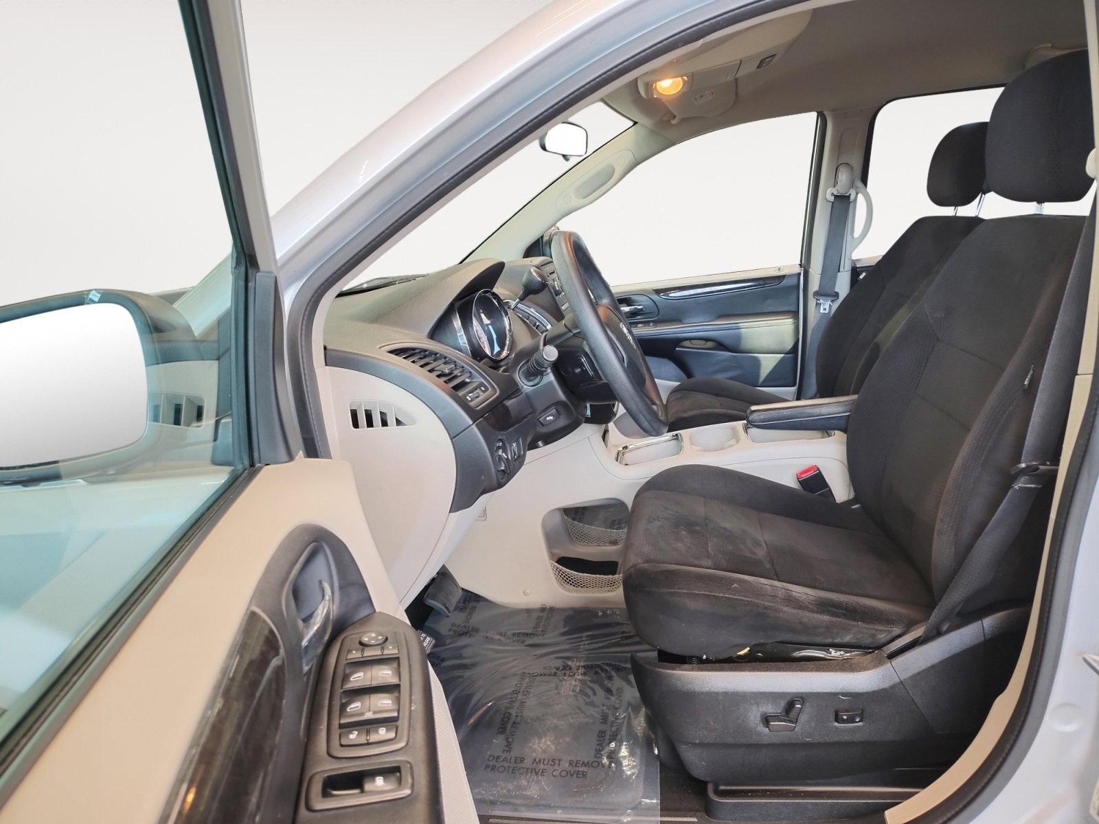 Used Car 2012 Dodge Grand Caravan  Sxt For Sale Under $10,000 In San Antonio, Texas