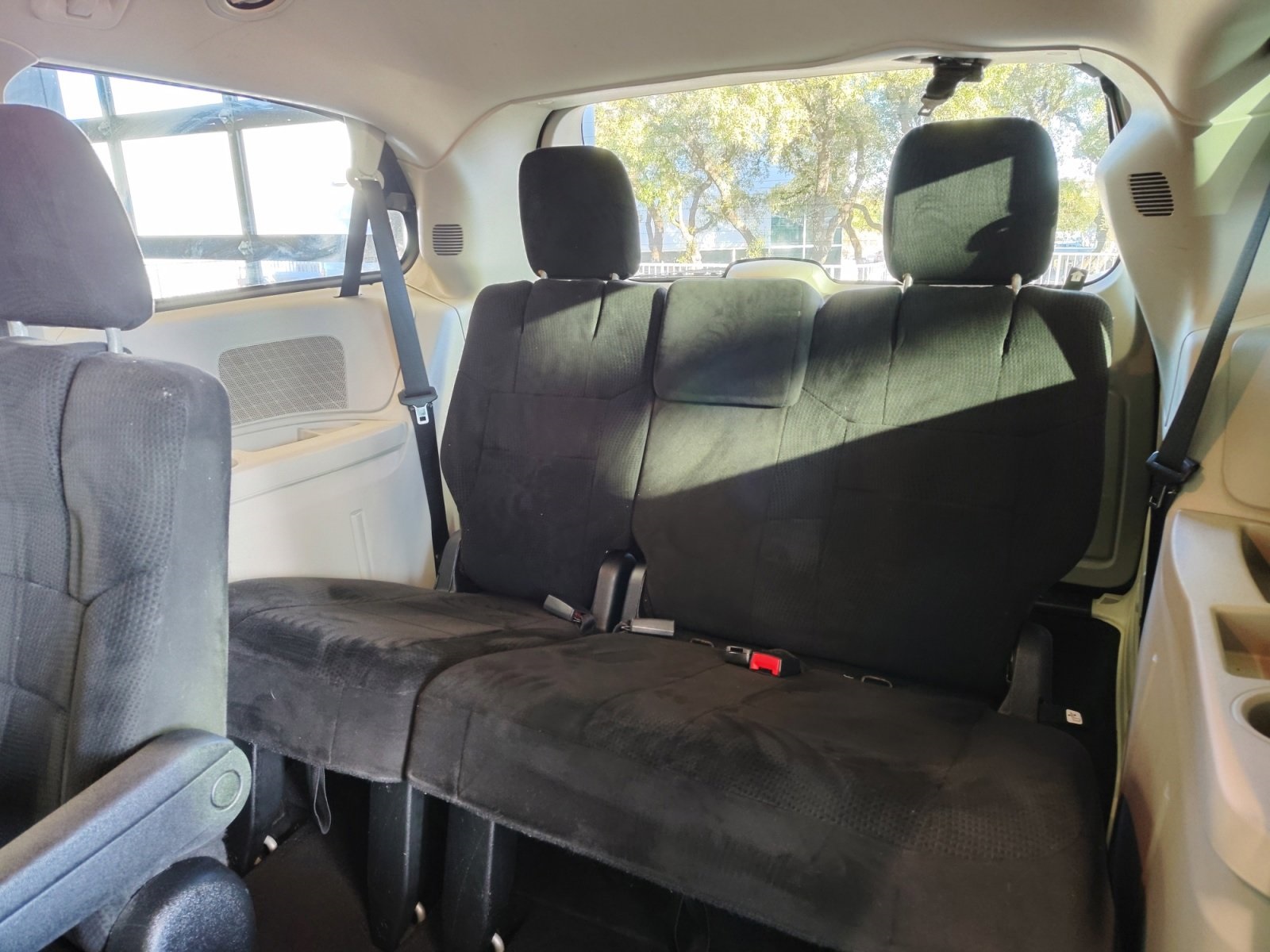 Used Car 2012 Dodge Grand Caravan  Sxt For Sale Under $10,000 In San Antonio, Texas