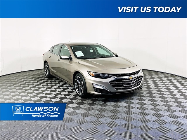 2023 Chevrolet Malibu 1LT photo 3
