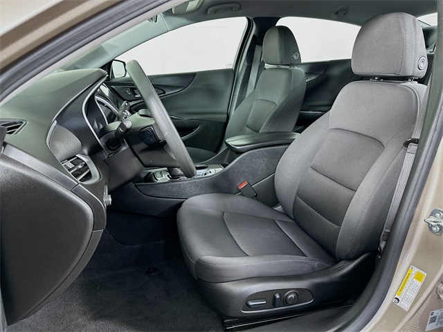 2023 Chevrolet Malibu 1LT photo 11