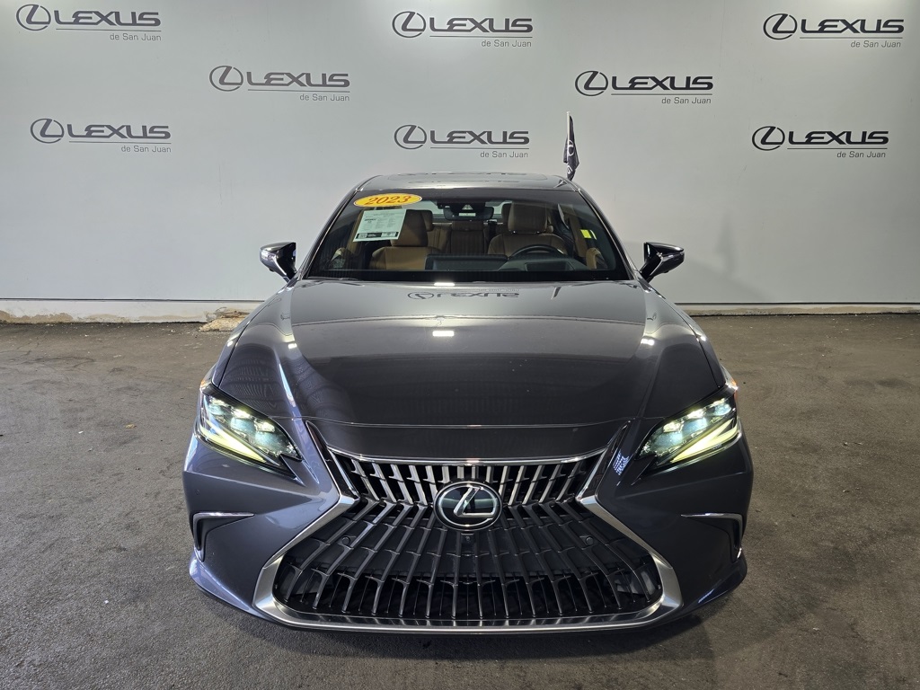 Thumbnail: 2023 Lexus ES - 2