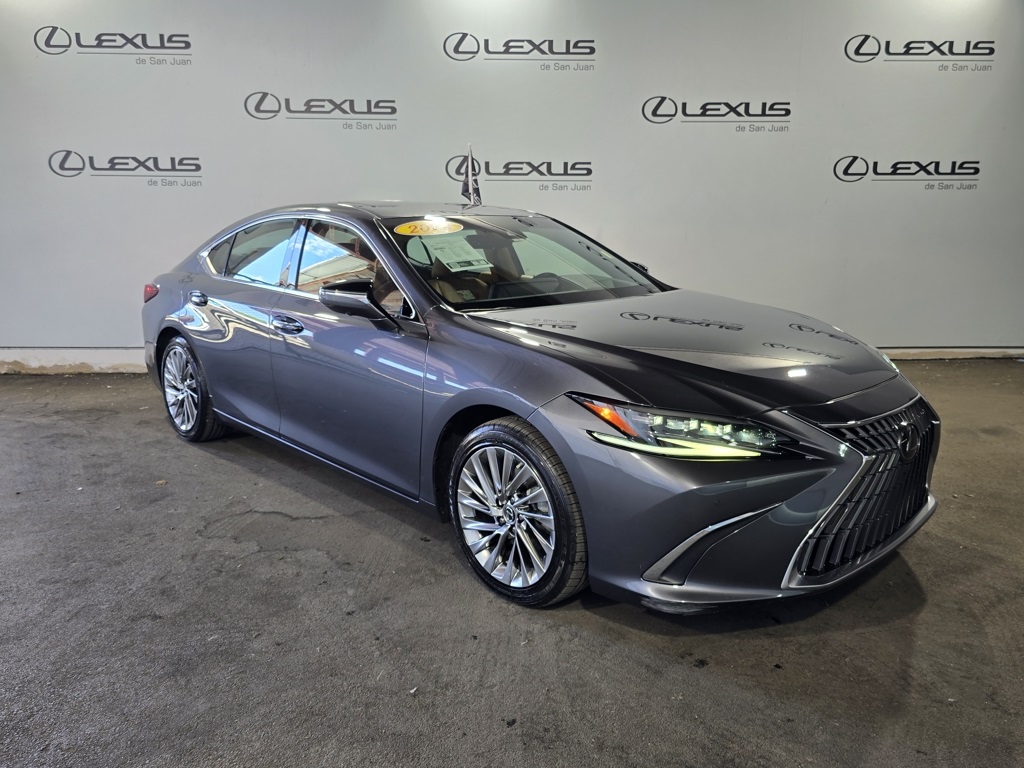 Thumbnail: 2023 Lexus ES - 3