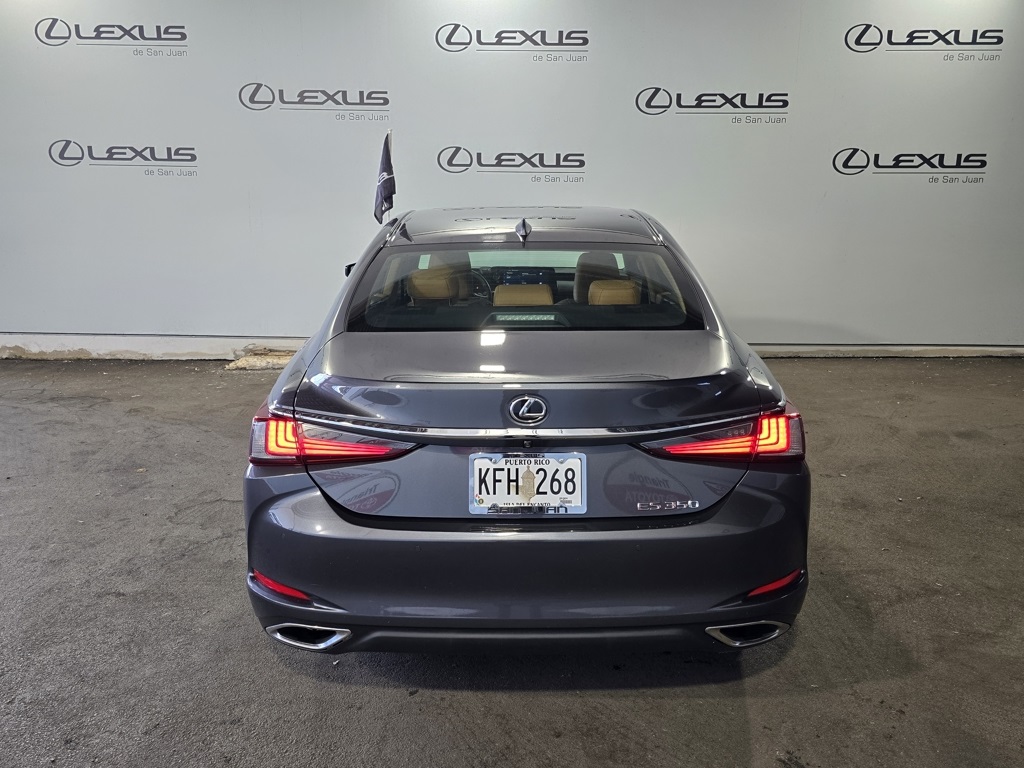 Thumbnail: 2023 Lexus ES - 9