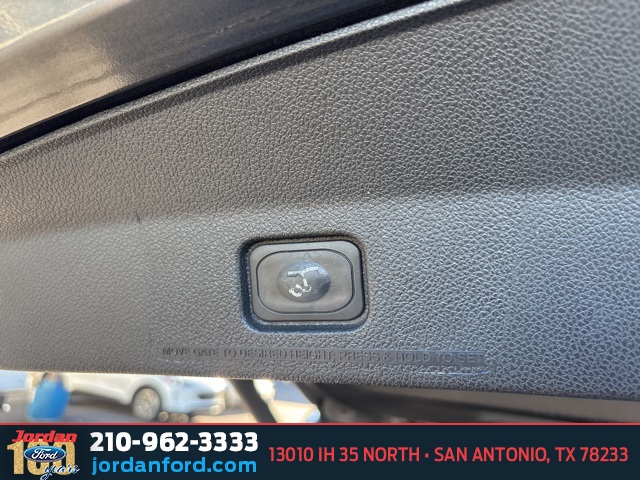 Used Car 2016 Ford Explorer  Xlt For Sale Under $15,000 In San Antonio, Texas