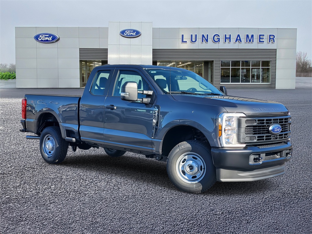 2026 Ford F-250 Super Duty XL's photo