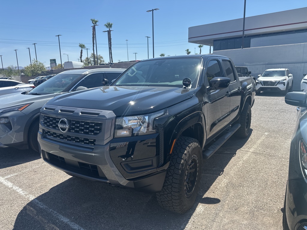2025 Nissan Frontier SV
