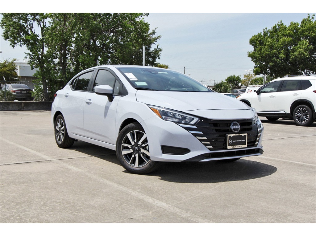 2025 Nissan Versa 1.6 SV - 0
