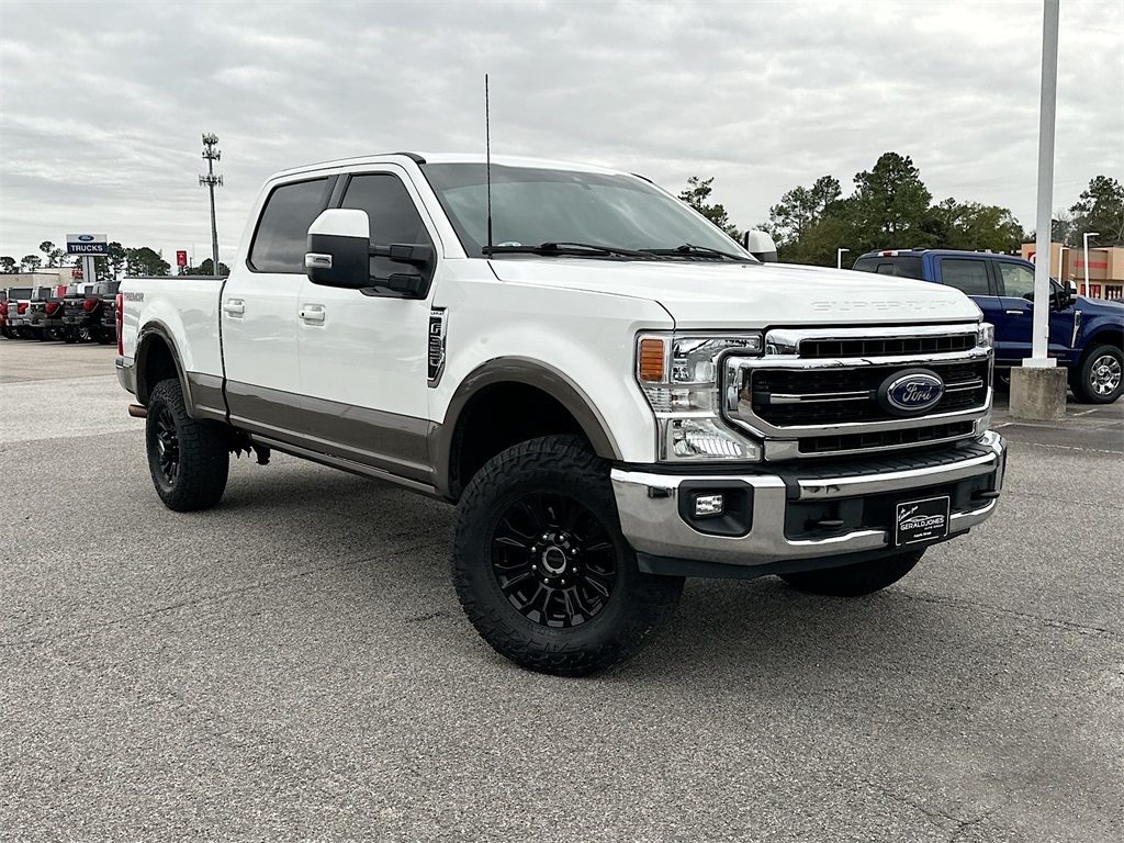 2022 Ford F-350SD Lariat