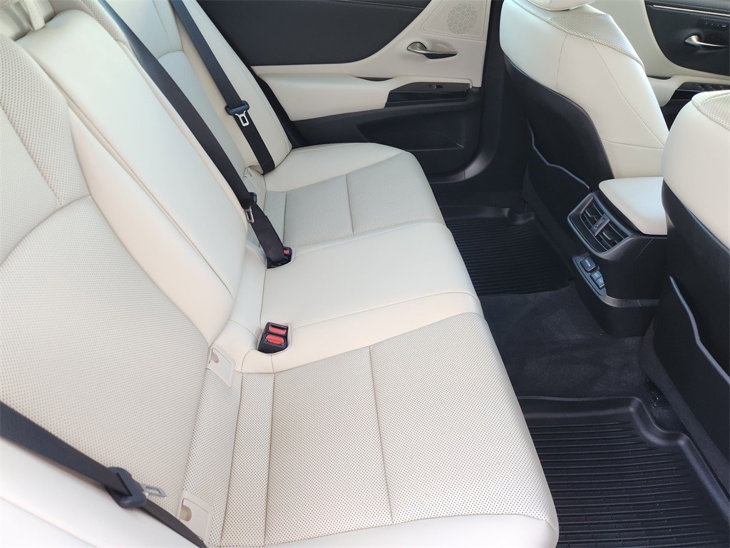 2023 Lexus ES  Silver at Westside Lexus