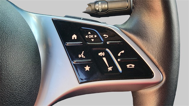 2025 Mercedes-Benz GLB