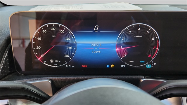 2025 Mercedes-Benz GLB