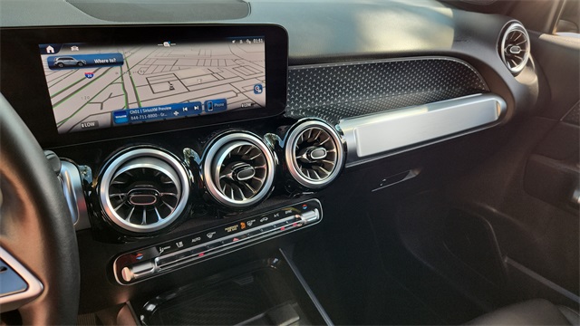 2025 Mercedes-Benz GLB