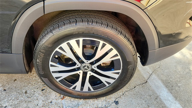 2025 Mercedes-Benz GLB