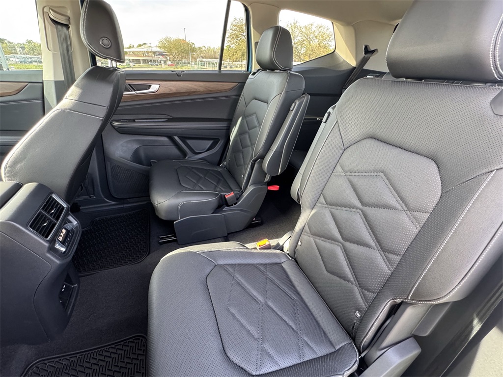 2025 Volkswagen Atlas 2.0T SE w/Technology Blue at DeMontrond Auto Country