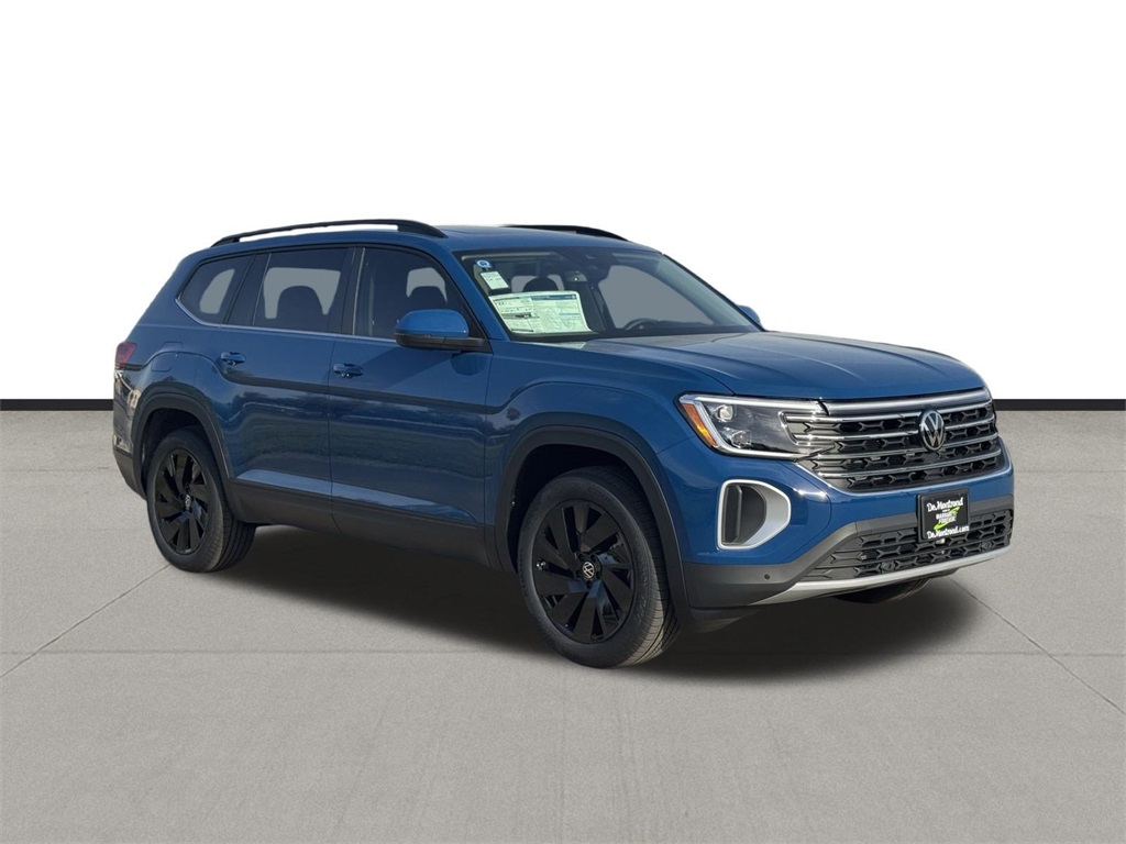 2025 Volkswagen Atlas 2.0T SE w/Technology Blue at DeMontrond Auto Country