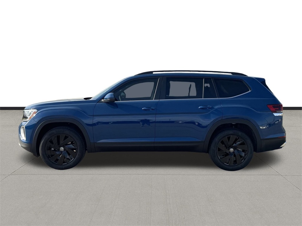 2025 Volkswagen Atlas 2.0T SE w/Technology Blue at DeMontrond Auto Country