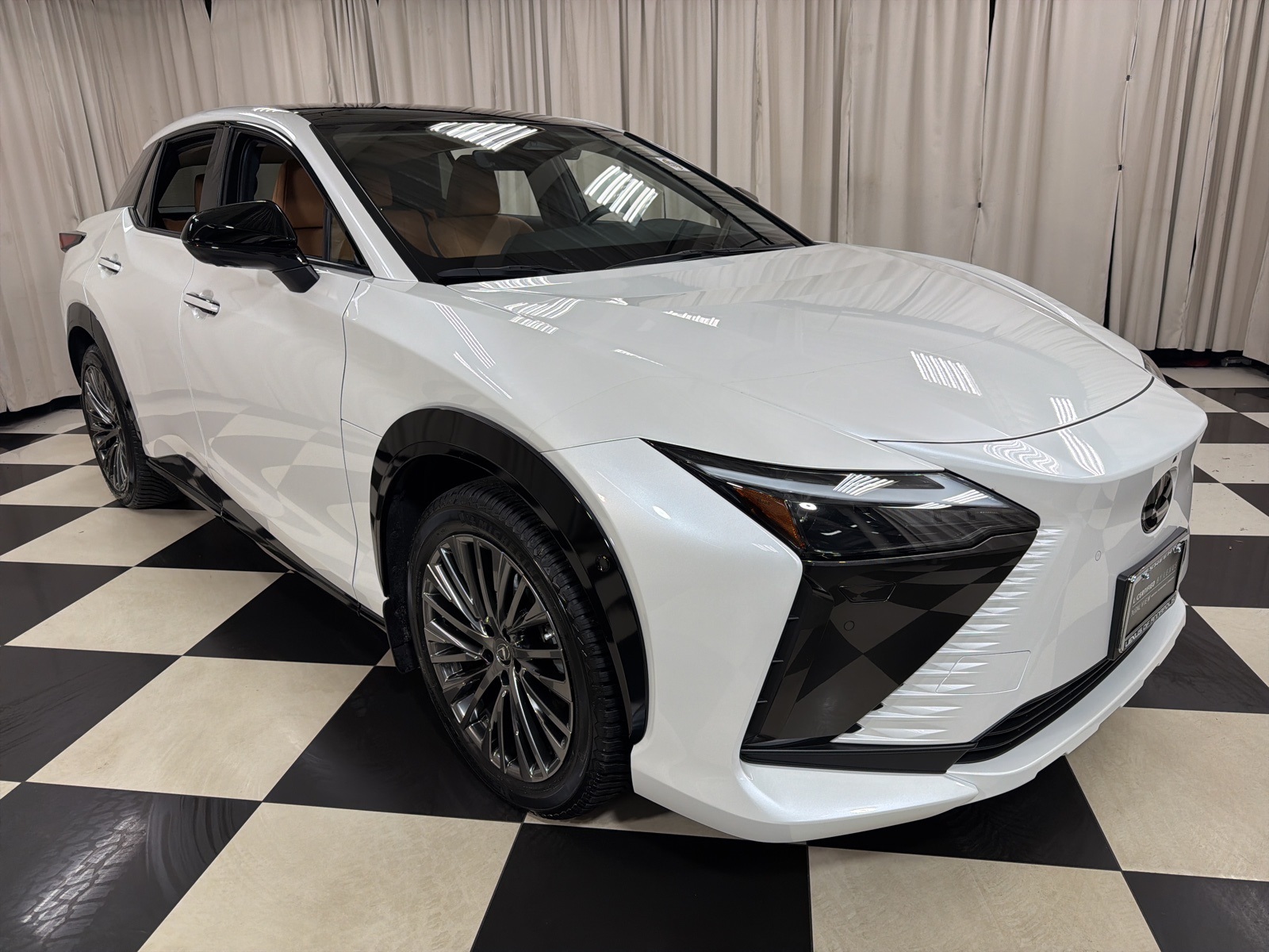 2023 Lexus RZ 450e Luxury AWD