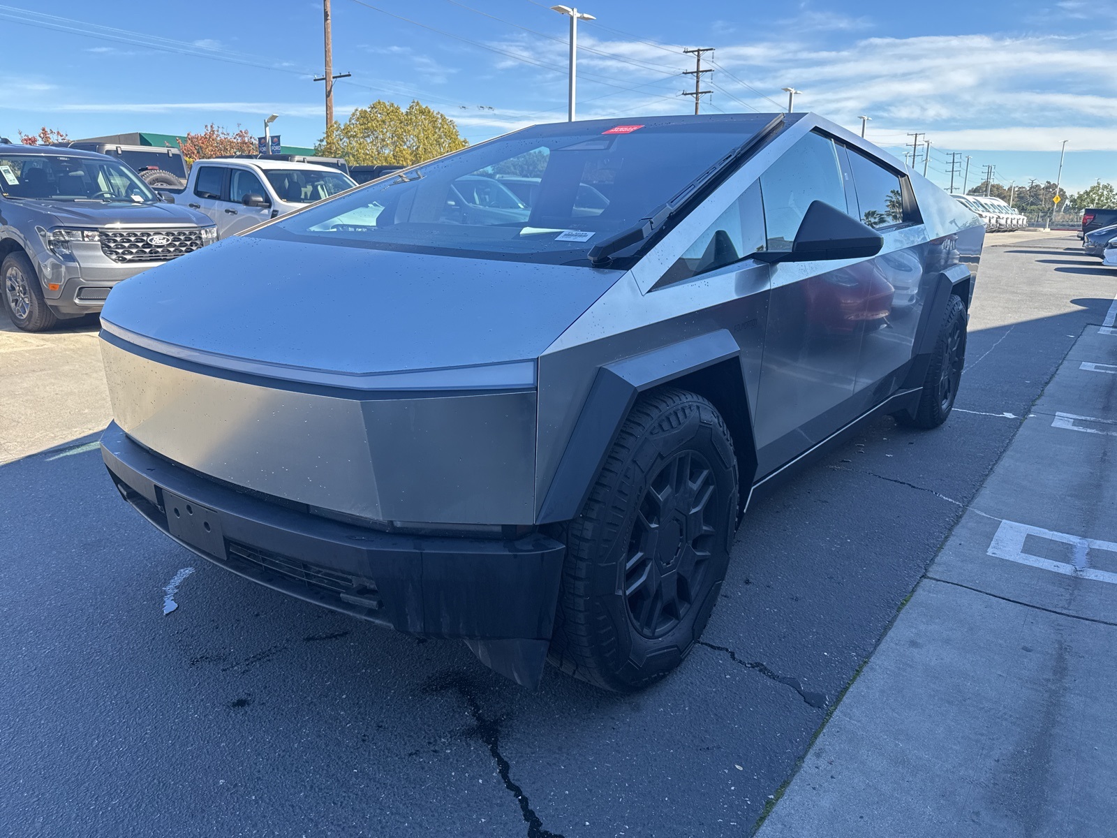 2024 Tesla Cybertruck Crew Cab AWD