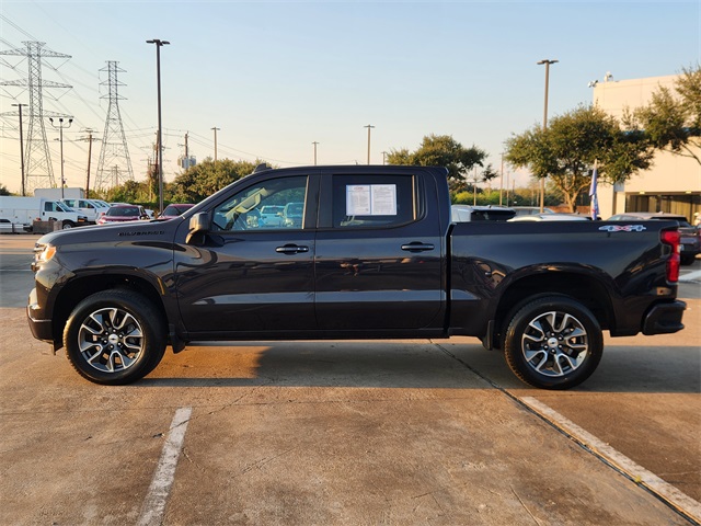 2023 Chevrolet Silverado 1500 RST - 3