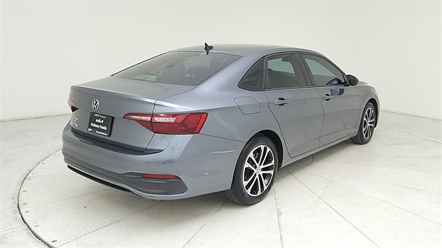 2022 Volkswagen Jetta 1.5T Sport Gray at Autostrade