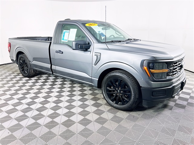 2025 Ford F-150 XL Regular Cab 4WD