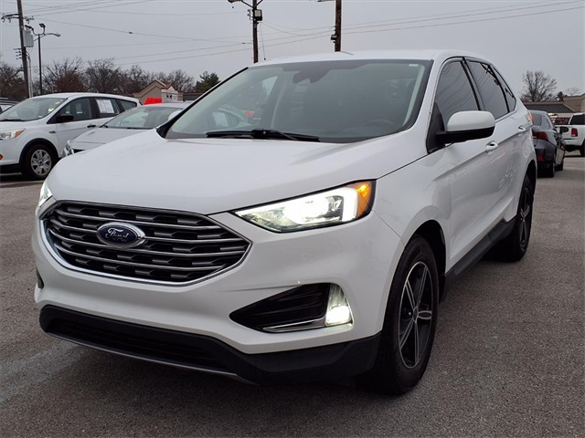 2021 Ford Edge SEL's photo