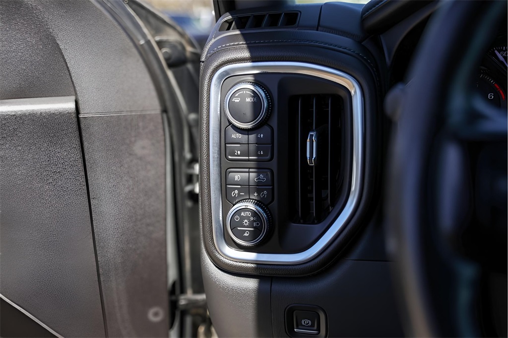 Used Car 2020 Gmc Sierra 1500  Slt For Sale Under $30,000 In Austin, Texas