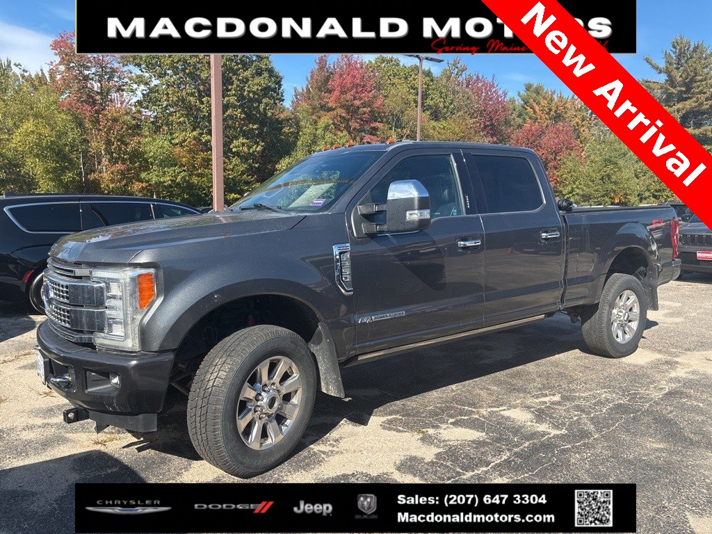 2017 Ford F-250 Super Duty Platinum Crew Cab 4WD