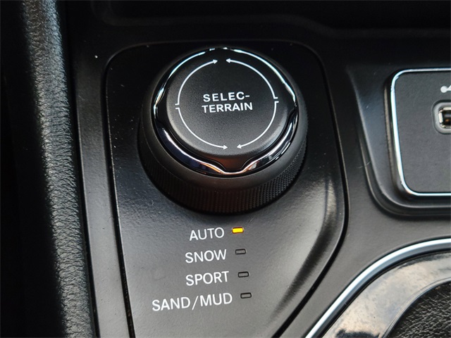 2023 Jeep Cherokee Altitude Gray at Big Star Chrysler Jeep Dodge Ram 