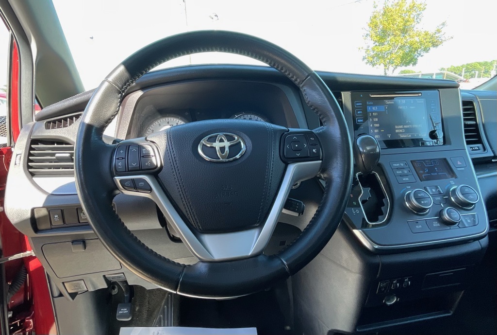 2016 Toyota Sienna SE Red at Bayway Cadillac Southwest