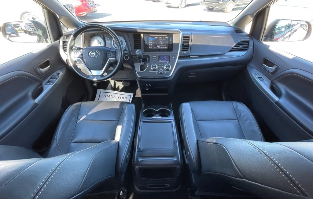 2016 Toyota Sienna SE Red at Bayway Cadillac Southwest